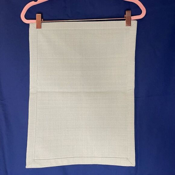 Target Threshold Table Runner + 4 Placements - Picture 6 of 8